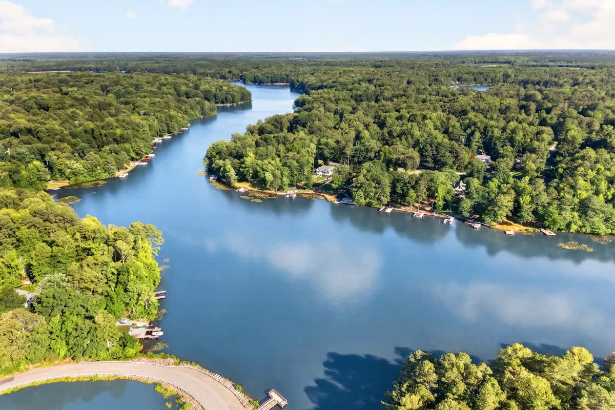 Lighthaus Media real estate photo, Aerial & Communities