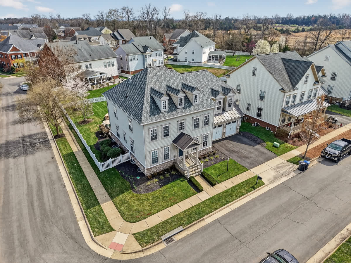 Lighthaus Media real estate photo, Exteriors & Twilight