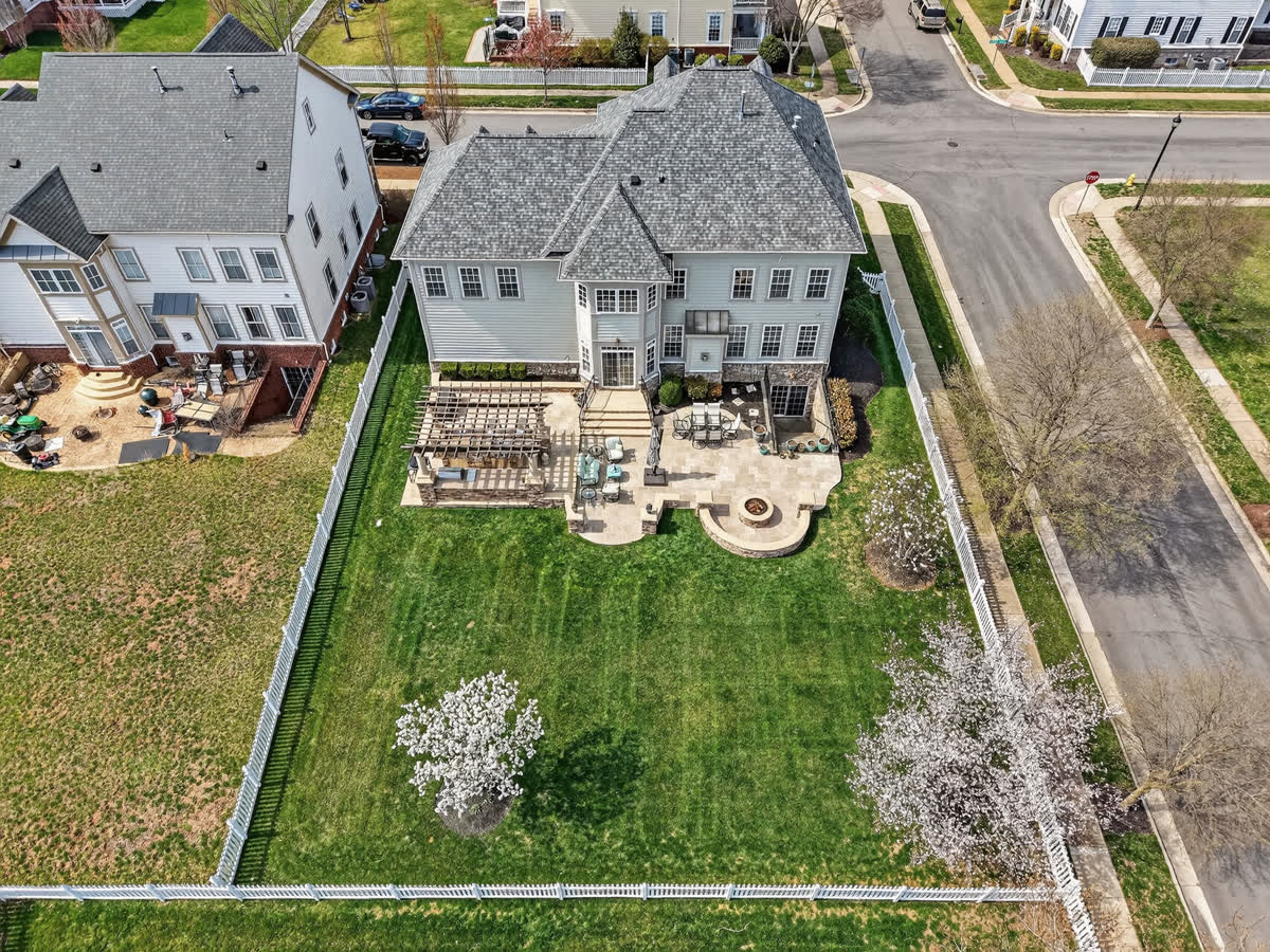 Lighthaus Media real estate photo, Exteriors & Twilight