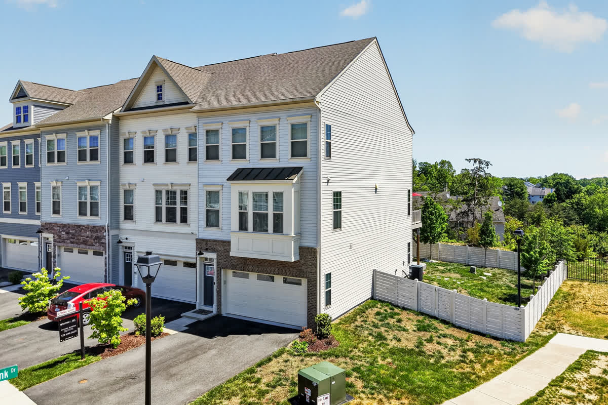 Lighthaus Media real estate photo, Exteriors & Twilight