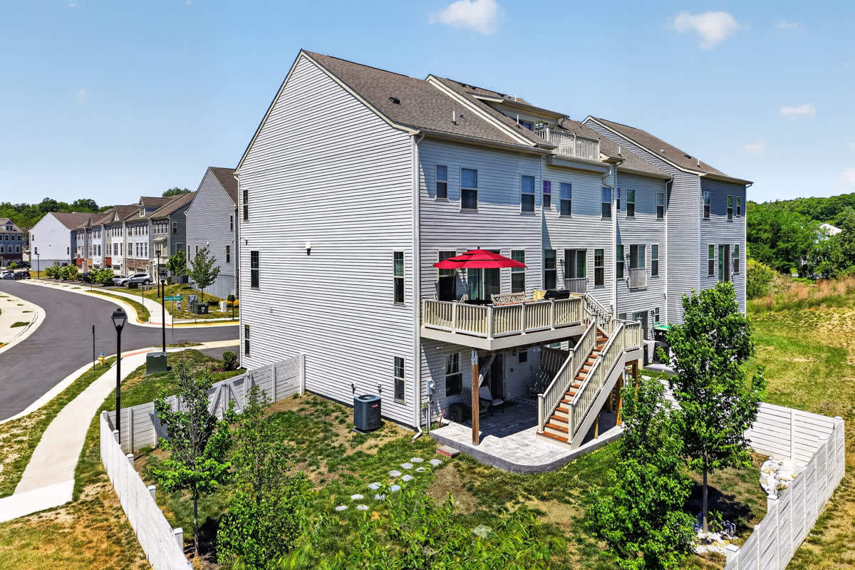 Lighthaus Media real estate photo, Exteriors & Twilight