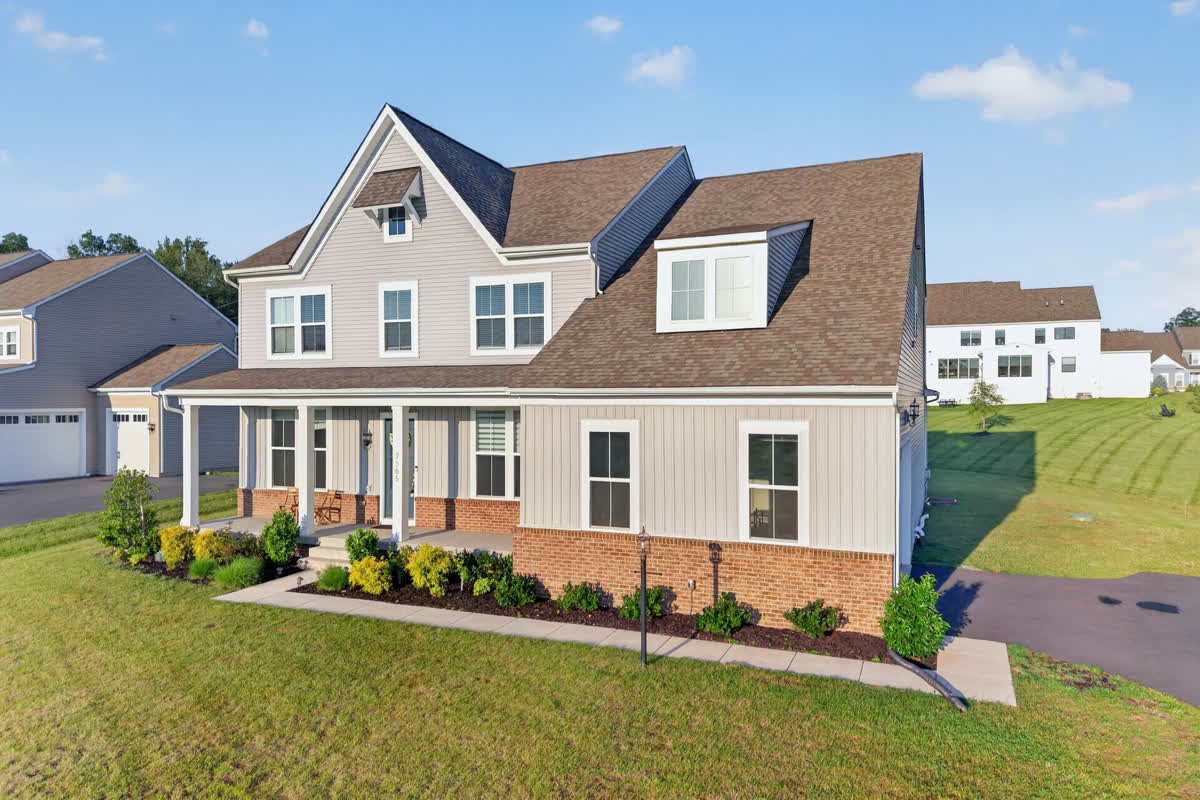 Lighthaus Media real estate photo, Exteriors & Twilight