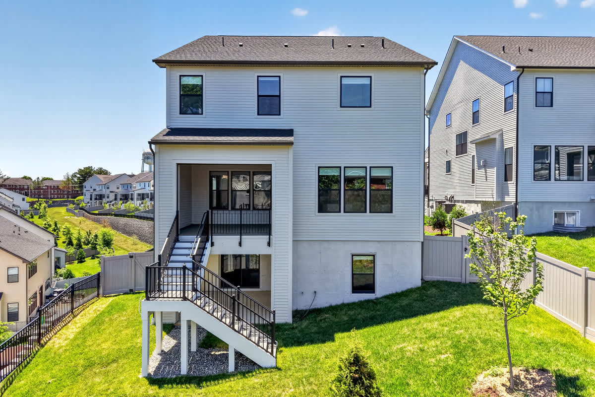Lighthaus Media real estate photo, Exteriors & Twilight