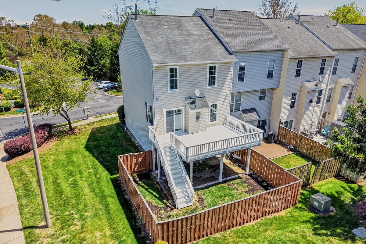 Lighthaus Media real estate photo, Exteriors & Twilight