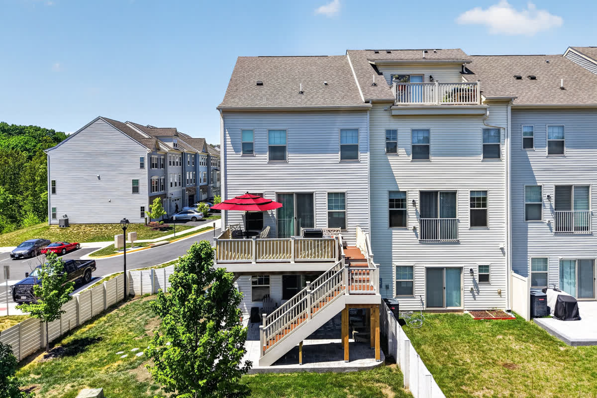 Lighthaus Media real estate photo, Exteriors & Twilight