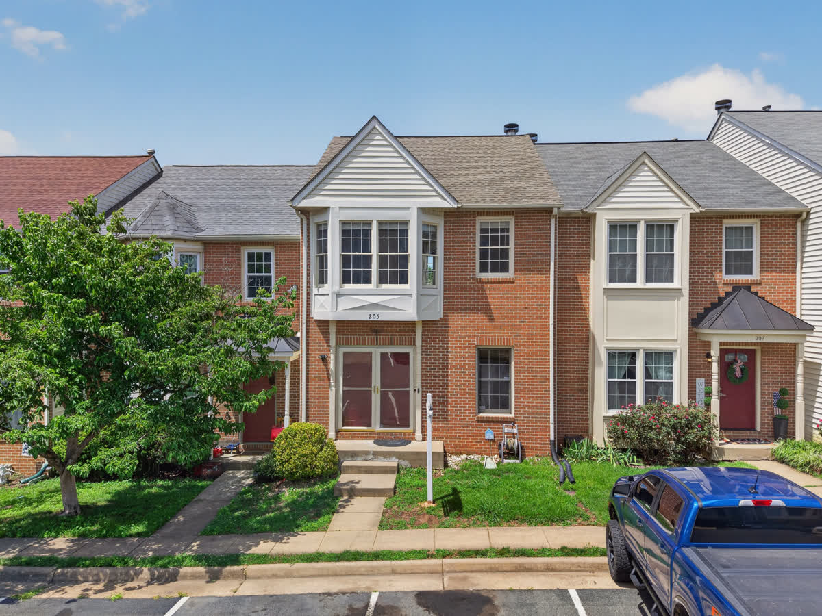 Lighthaus Media real estate photo, Exteriors & Twilight